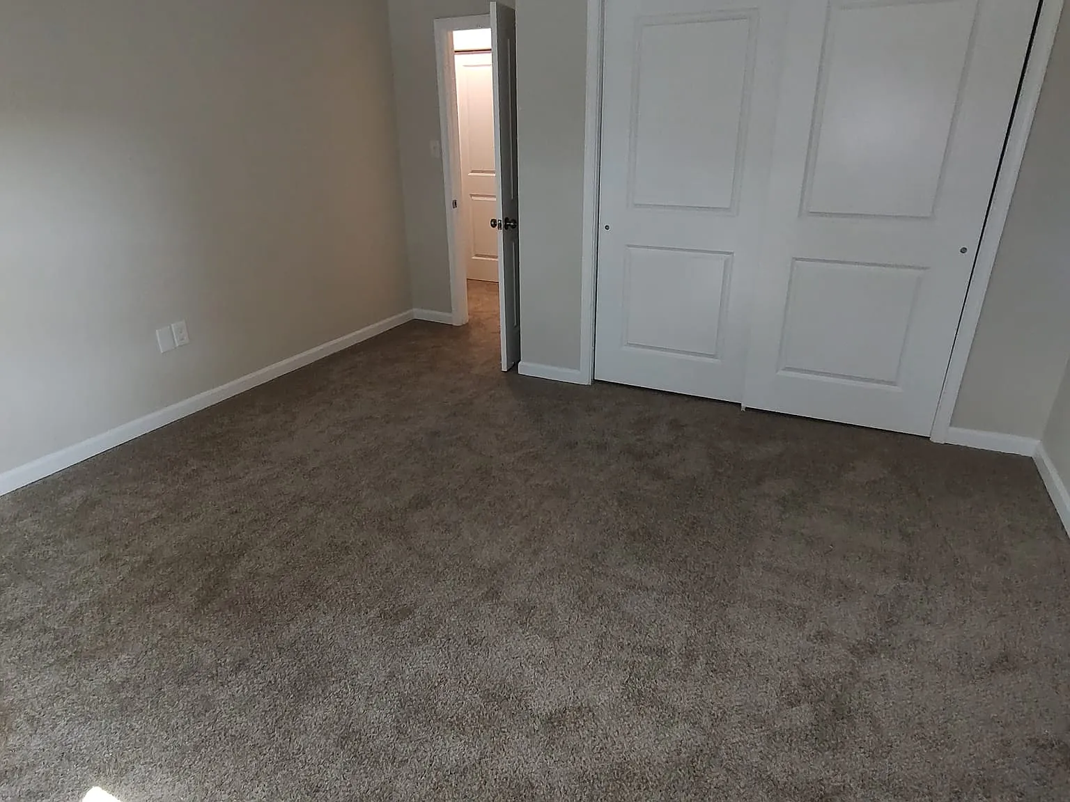 3 bed, 1.5 bath, 1450 sqft, $3,175 — Photo 4