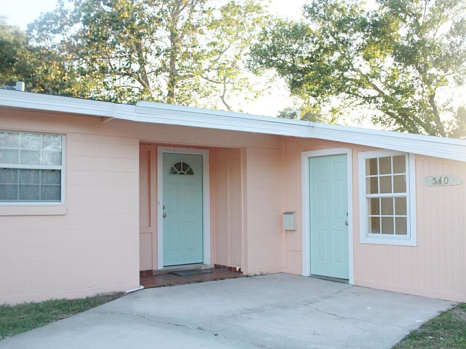 1st image of 540 Sailfish Dr E