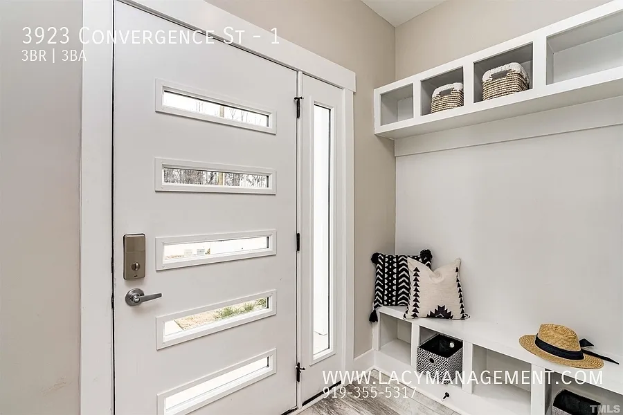 3 bed, 2.5 bath, 1500 sqft, $1,845 — Photo 4