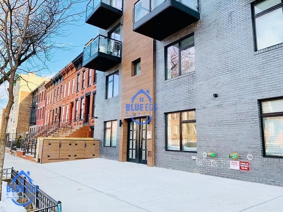 1st image of 66 Somers St APT 1B
