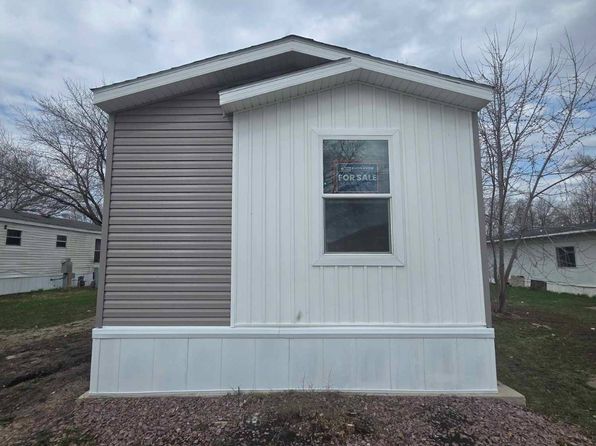 3741 Glenhurst Ln, Oshkosh, WI 54904
