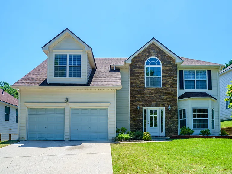 435 Rockbass Rd — Photo 1