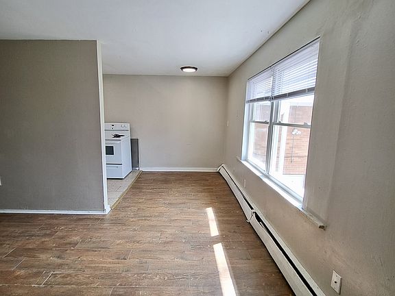 4th image of 342 Lookout Ave #11553122