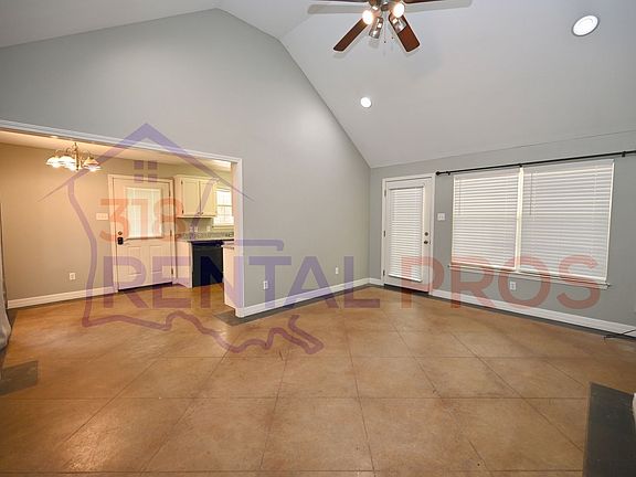 5th image of 1202 McQuay Dr