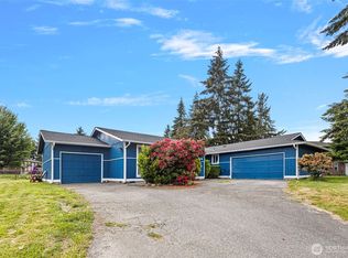 9719 5th St NE, Lake Stevens, WA 98258