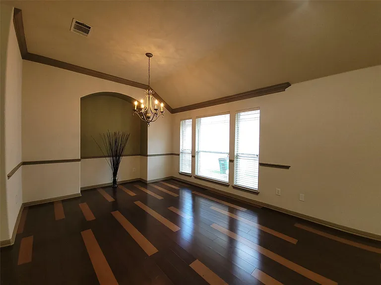 10028 Lisi Anne Dr — Photo 12