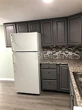 3rd image of 915 W Oak Ridge Rd APT B