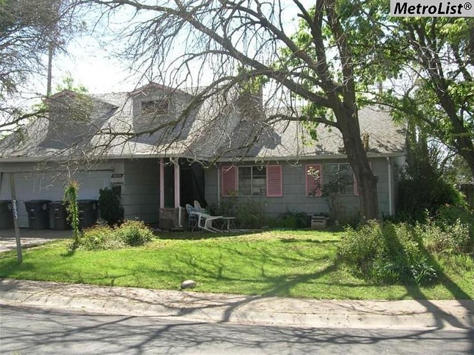 2nd image of 2653 Palo Vista Way