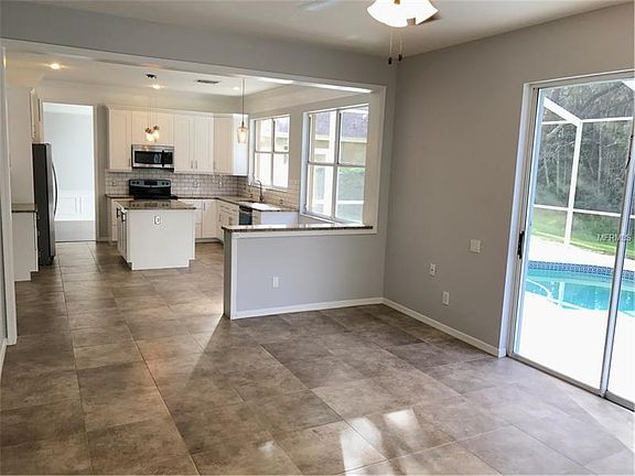 4th image of 4332 Ellinwood Blvd