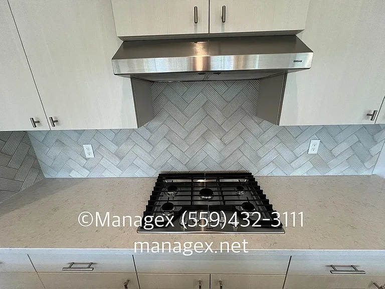1229 S Traverse Dr — Photo 8