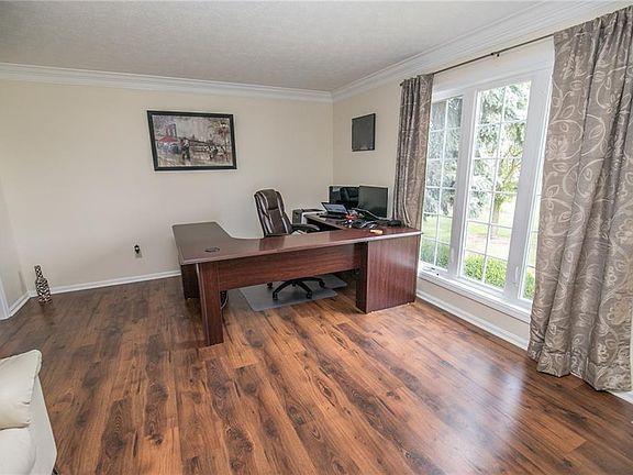 3rd image of 16617 Pepperwood Ct