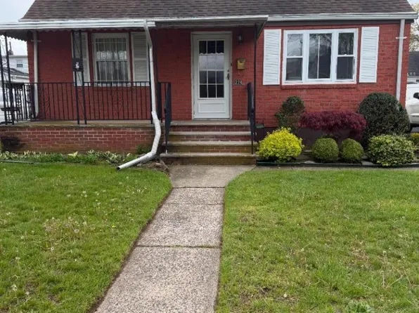 274 Schepis Ave, Saddle Brook Twp., NJ 07663