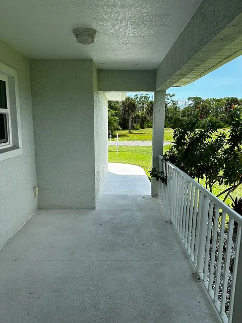 2 bed, 1400 sqft, $1,600 — Photo 2