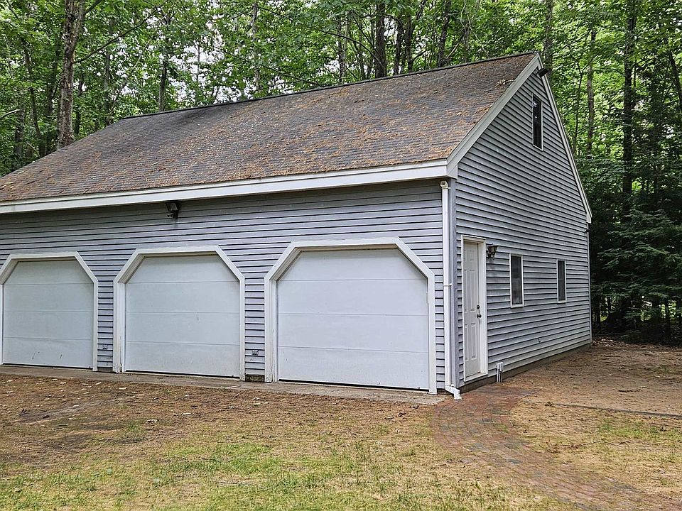 2nd image of 22 Hemlock Street