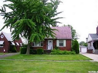 1st image of 3235 Oakdale Ave