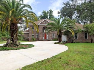 232 Sullivan Ln, Woodbine, GA 31569