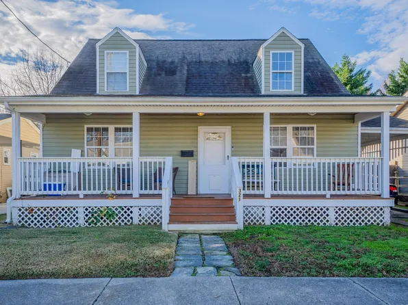 321 E Lorengo Ave, Norfolk, VA 23503
