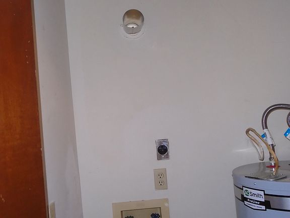 4th image of 1007 W Park Dr Unit 7