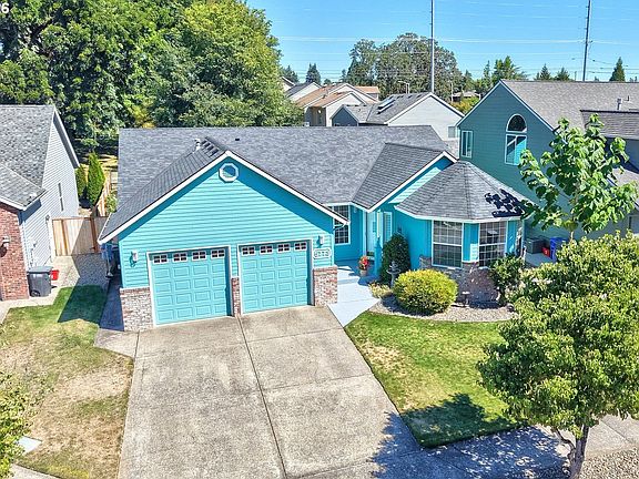 2nd image of 5773 SE Preston Ct