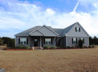3036 Dogleg Dr, Dexter, GA 31019