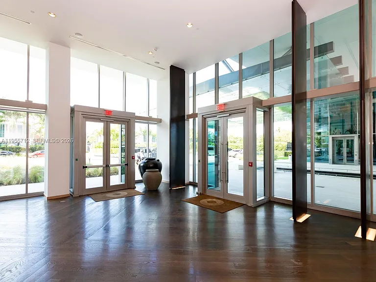 360 Ocean Dr #606S — Photo 43