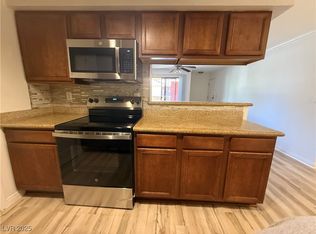 3135 S Mojave Rd APT 214, Las Vegas, NV 89121