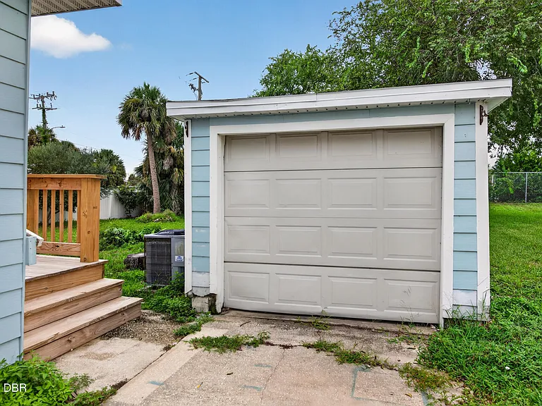 398 Golf Blvd — Photo 39