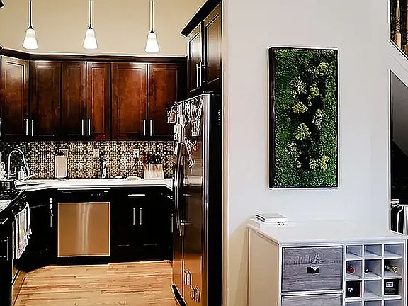 2nd image of 174 Hoyt St #1