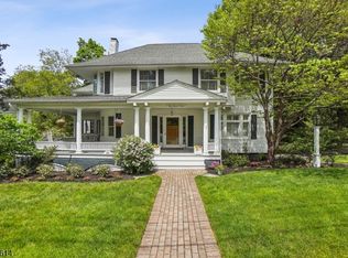 5 Sunset Dr, Summit, NJ 07901