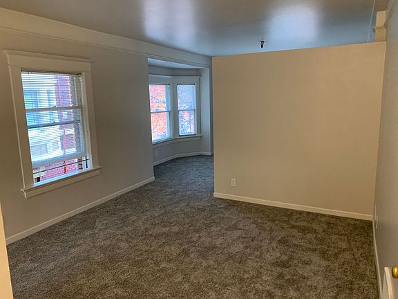 4th image of 530 NW 23rd Ave APT 101