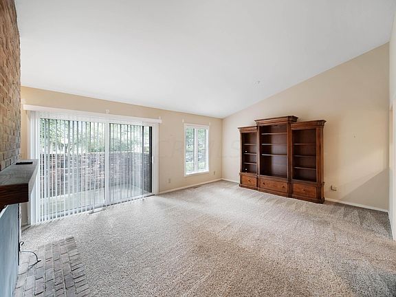 4th image of 137 Glen Cir