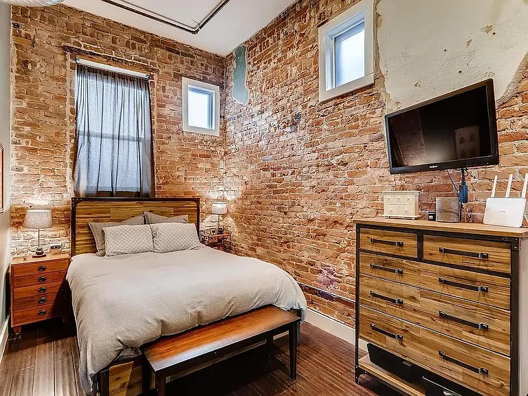 3248 N Williams St — Photo 11