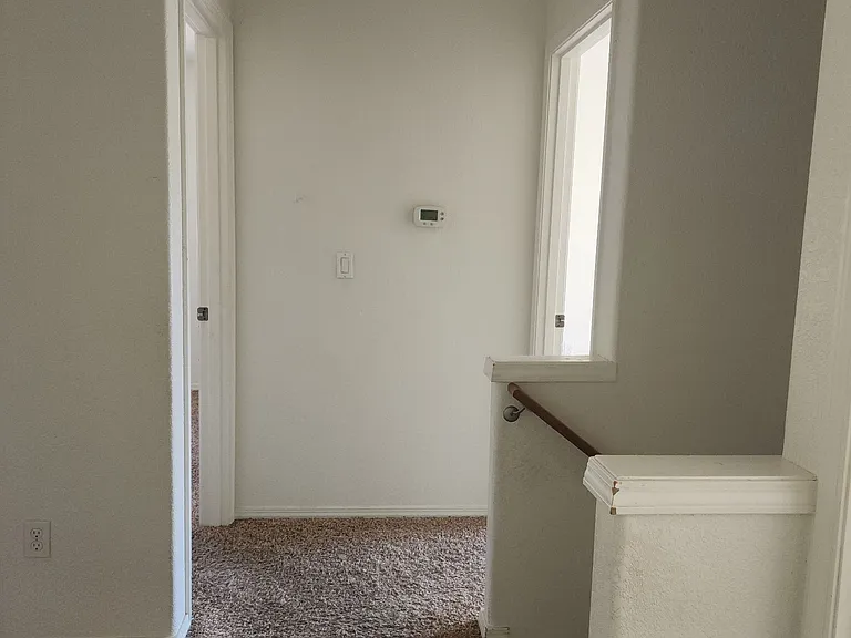 4035 SE 124th Ave — Photo 6