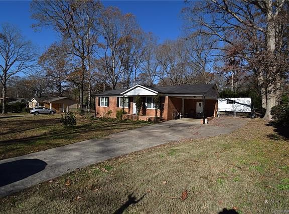 5th image of 206 Daniel Dr