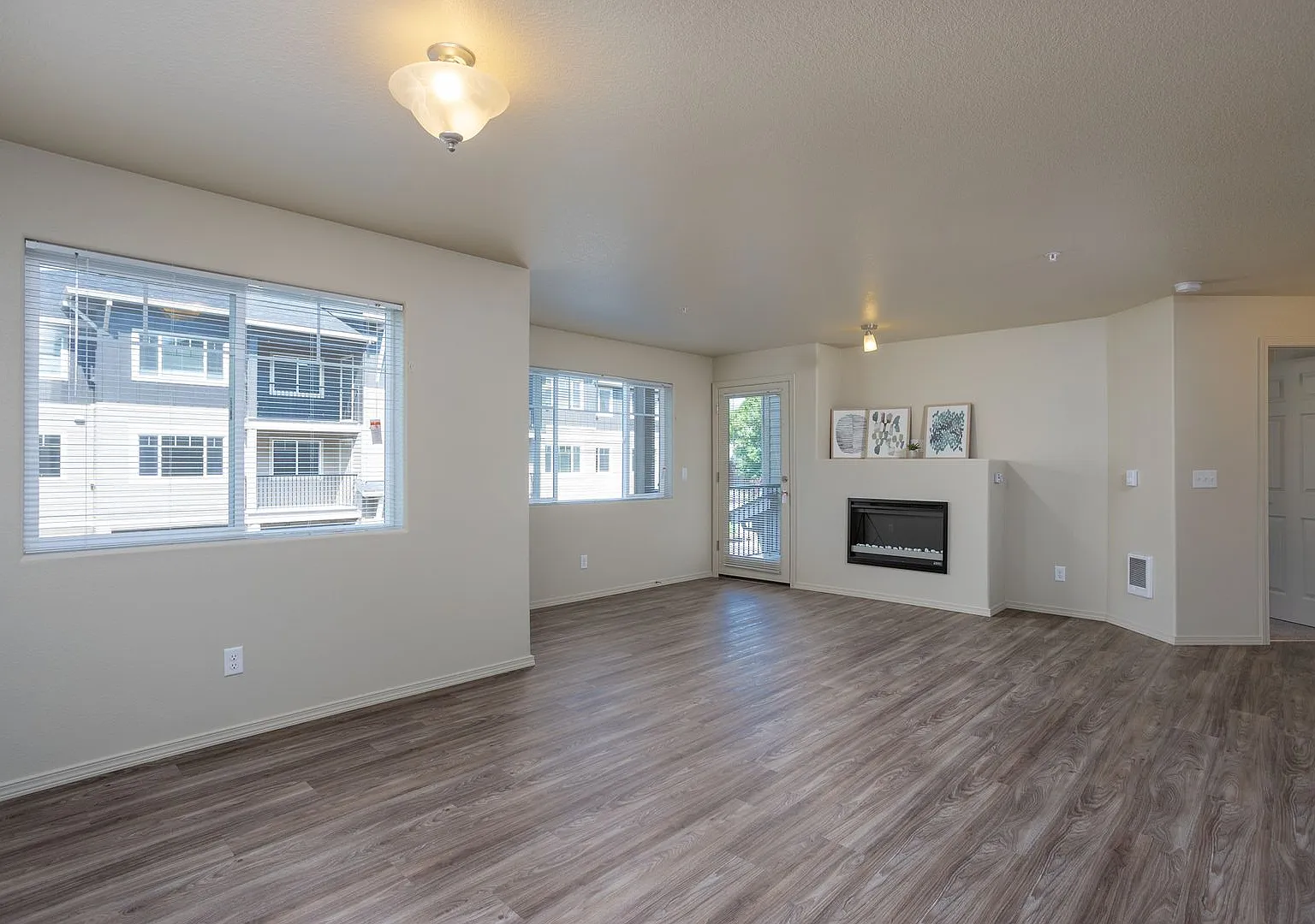 Live where you love at Edgewater Apartments — Photo 4