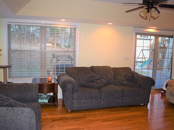 4th image of 199 Orchard Wood Dr