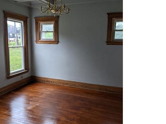 2nd image of 569 Englewood St