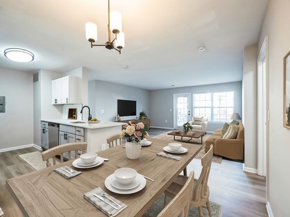 Eagle Rock Apartments at Freehold | 100 Lambert Way, Freehold, NJ