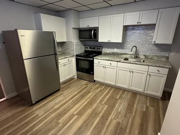 327 E Hazard St, Summit Hill, PA 18250