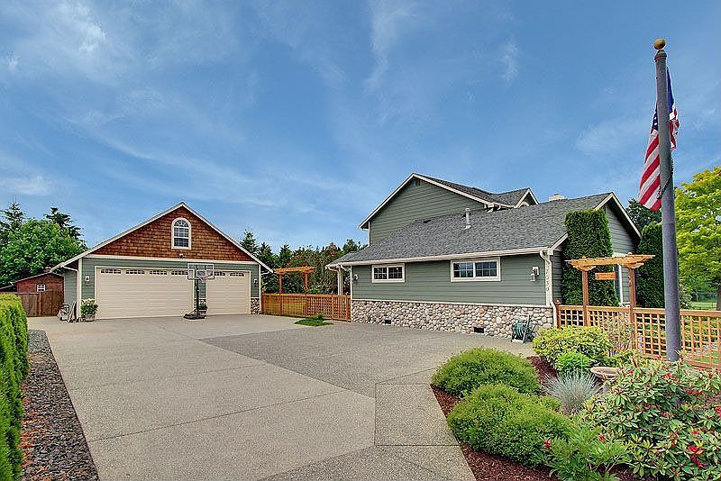 1st image of 7030 148th Ave NE