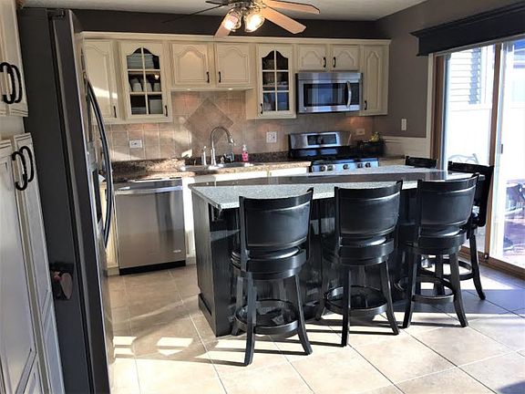 4th image of 16181 Quail Ct