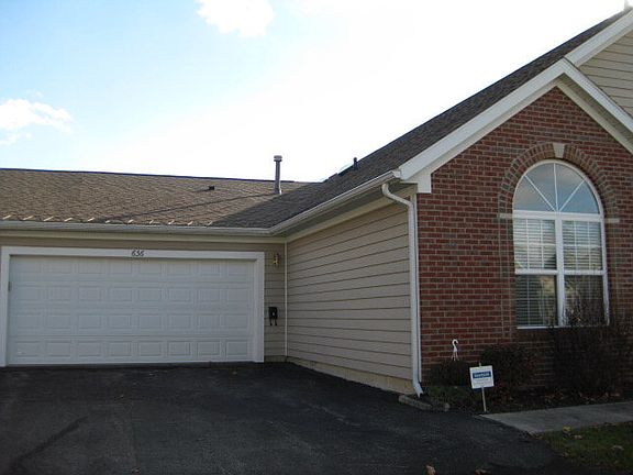 2nd image of 636 Hampton Woods Dr