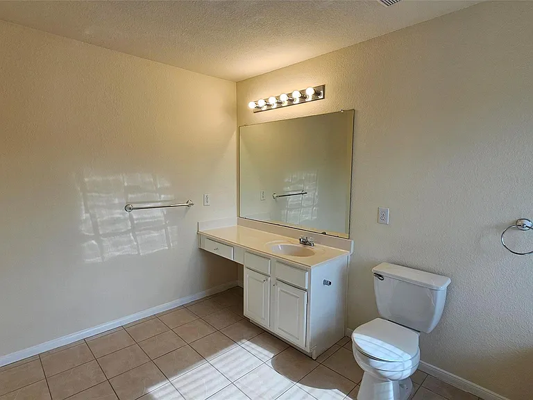 7918 Barnes Ridge Ln — Photo 16