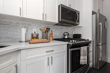 Rented by Rita S Citrin, LREB