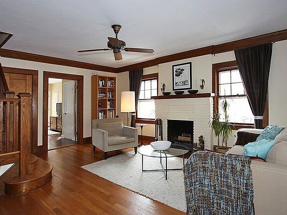 3rd image of 517 Upper Mountain Ave