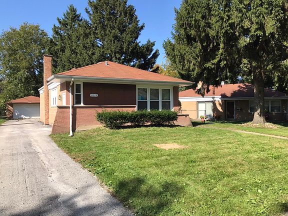 2nd image of 15578 Rose Dr