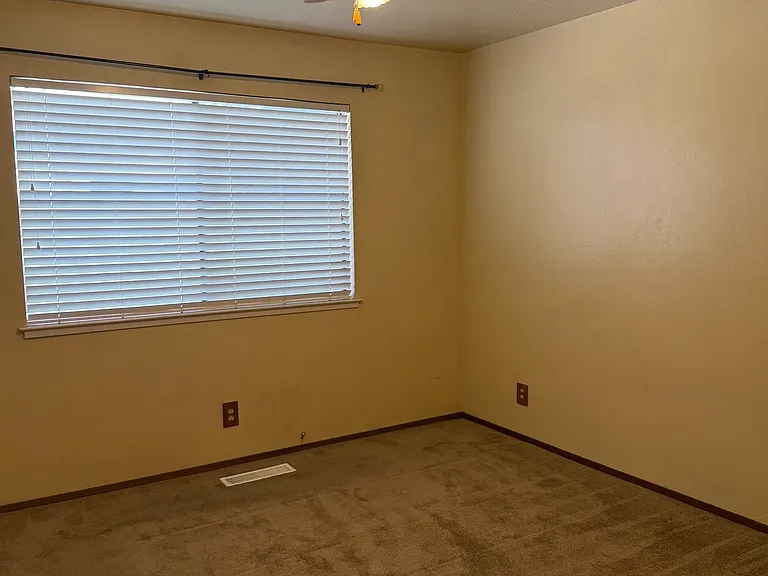 244 Green Meadow Dr #A — Photo 7