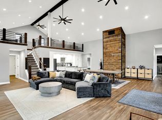7975 New Harmony Rd, Martinsville, IN 46151