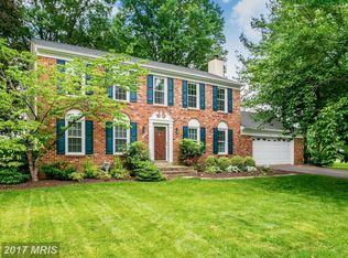 13159 Autumn Hill Ln, Herndon, VA 20171
