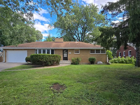 3926 Idaho Ave N, Crystal, MN 55427